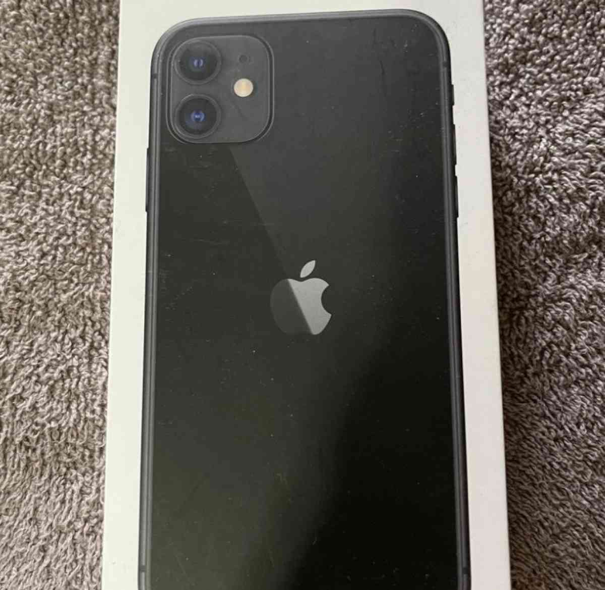 APPLE IPHONE 11