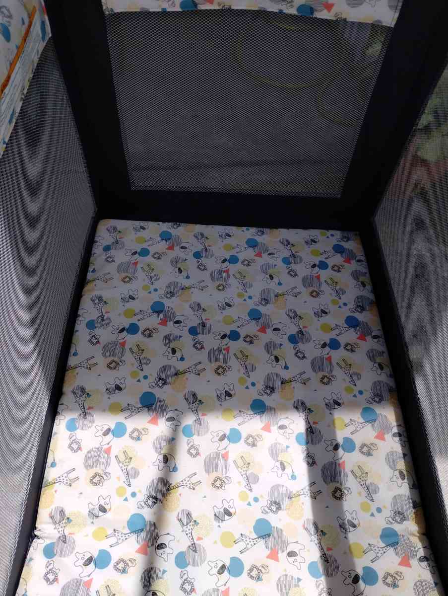 playpen and highchair