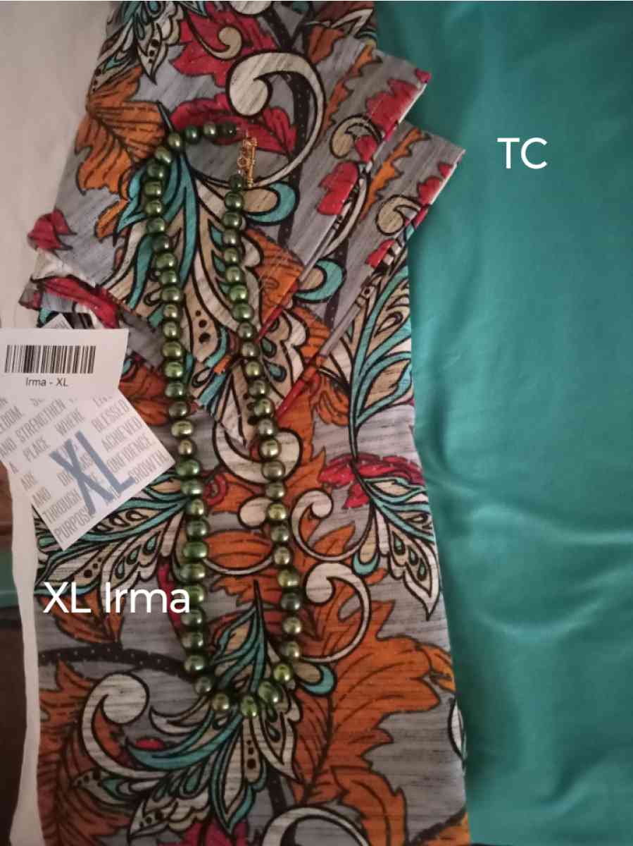 NWT LuLaRoe XL tops and TC leggings 28 each