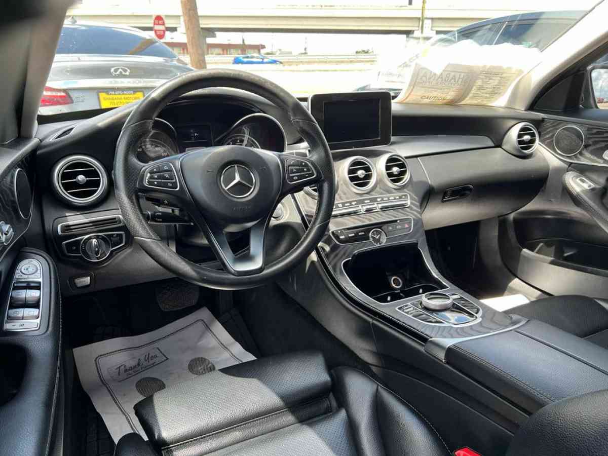2017 MercedesBenz CClass