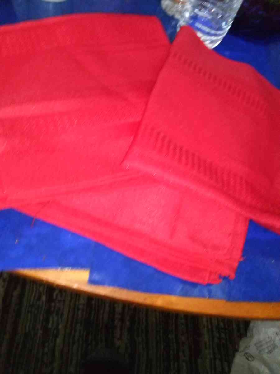 8 Red Linen napkins