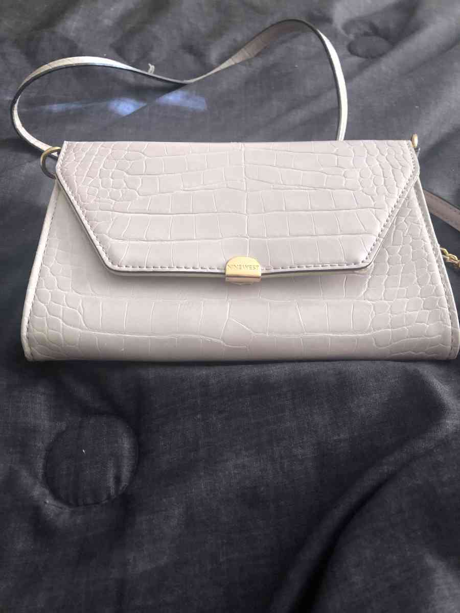 Nine West purple purse