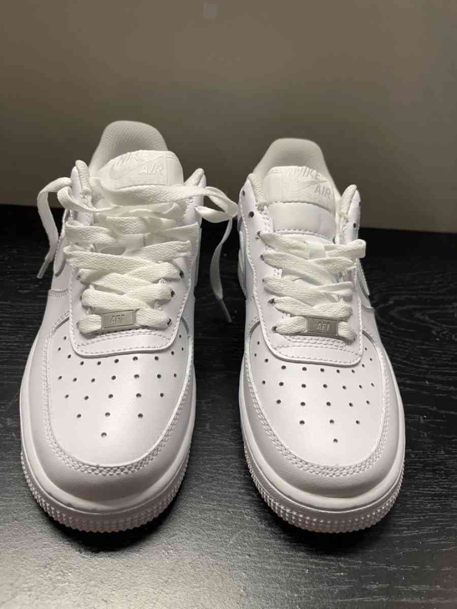 Air Force 1 women sz 7
