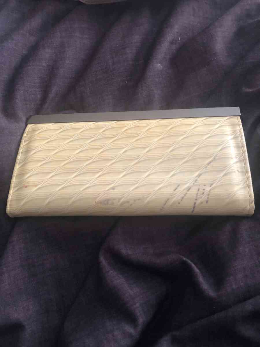 white ladies wallet