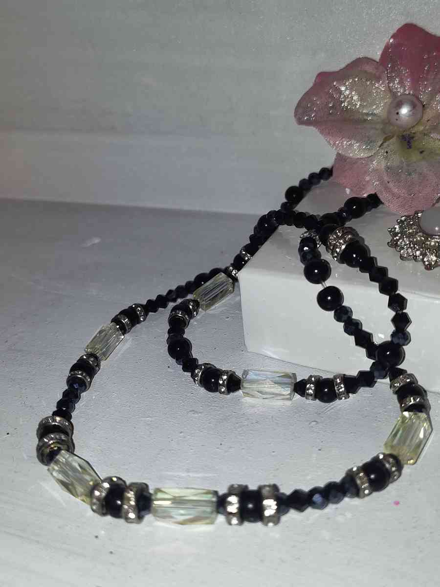 bracelet and necklace set