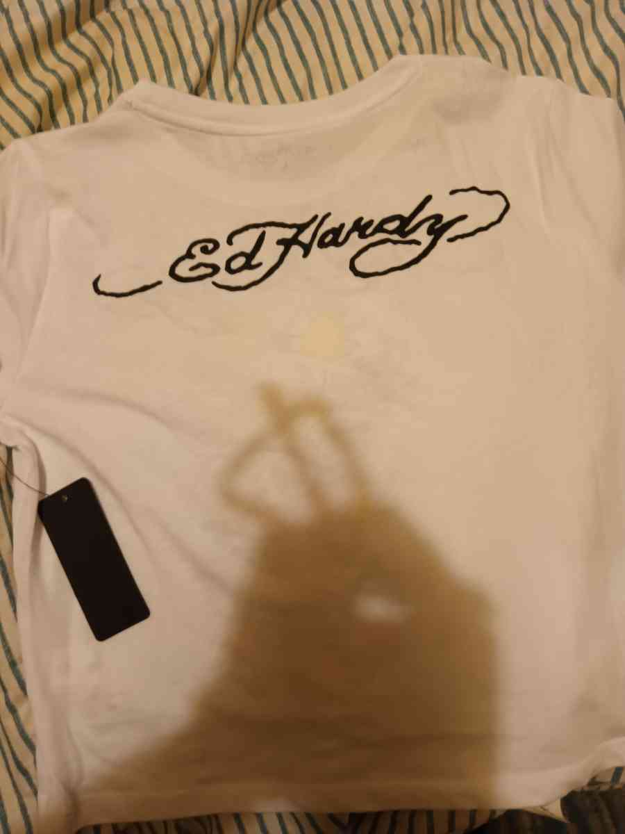 Ed Hardy tshirt size large womens