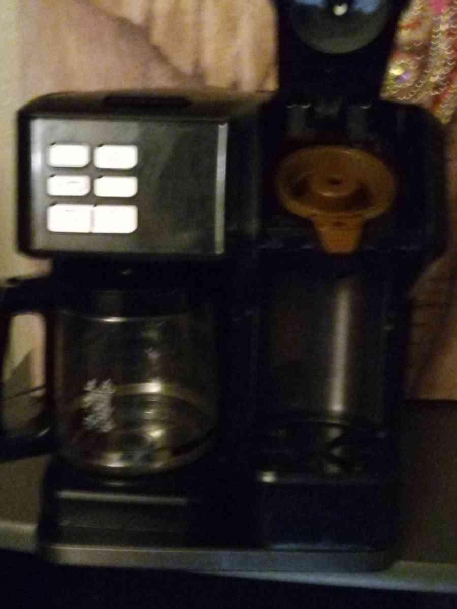 Hamilton brewer coffee maker