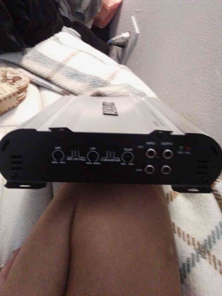 audiomax 1500 watt amp