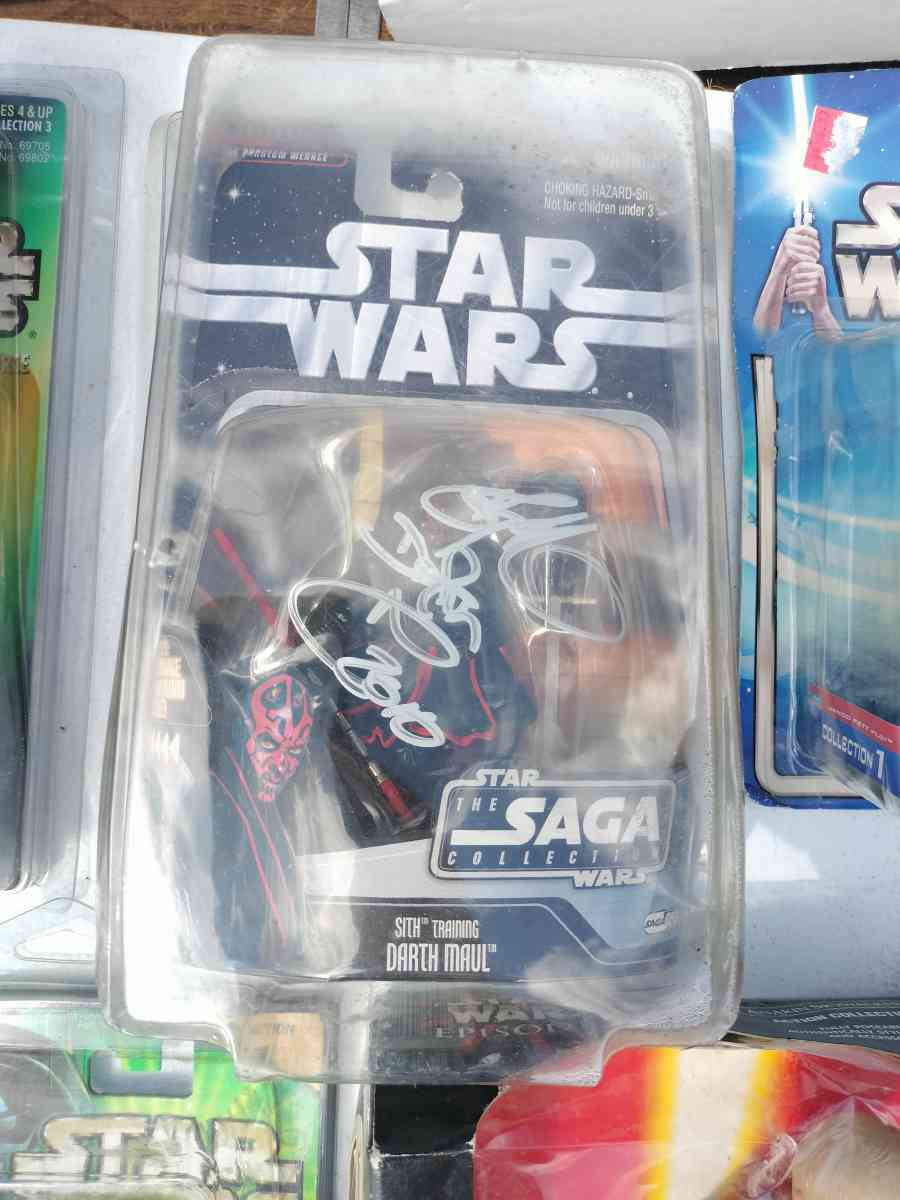 star wars autographed DARTH MAUL