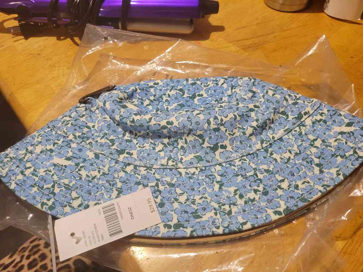 lane bryant bucket hat