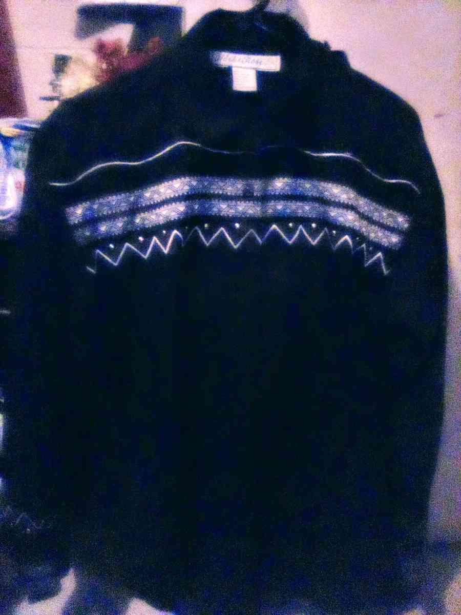 womans size M long sleeve western shirt