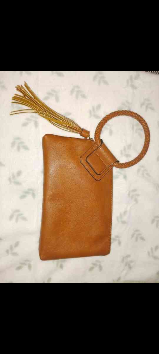 Wristlet Clutch