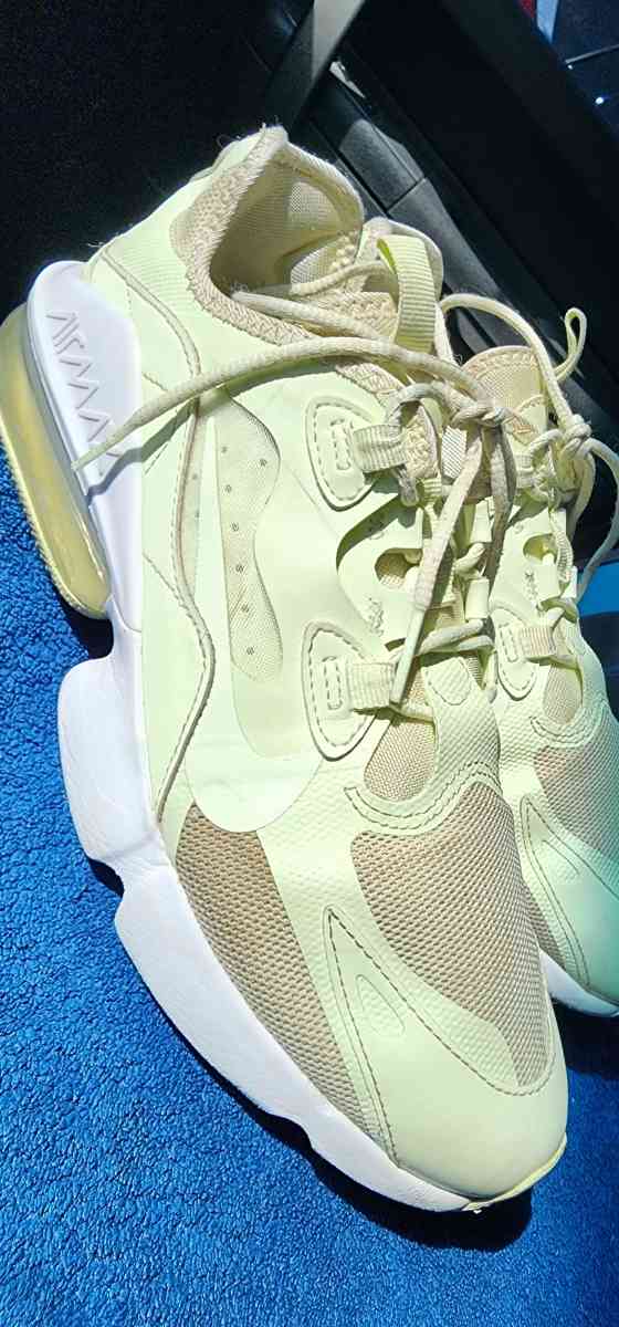 KIKE AIRMAX for Women size 9us