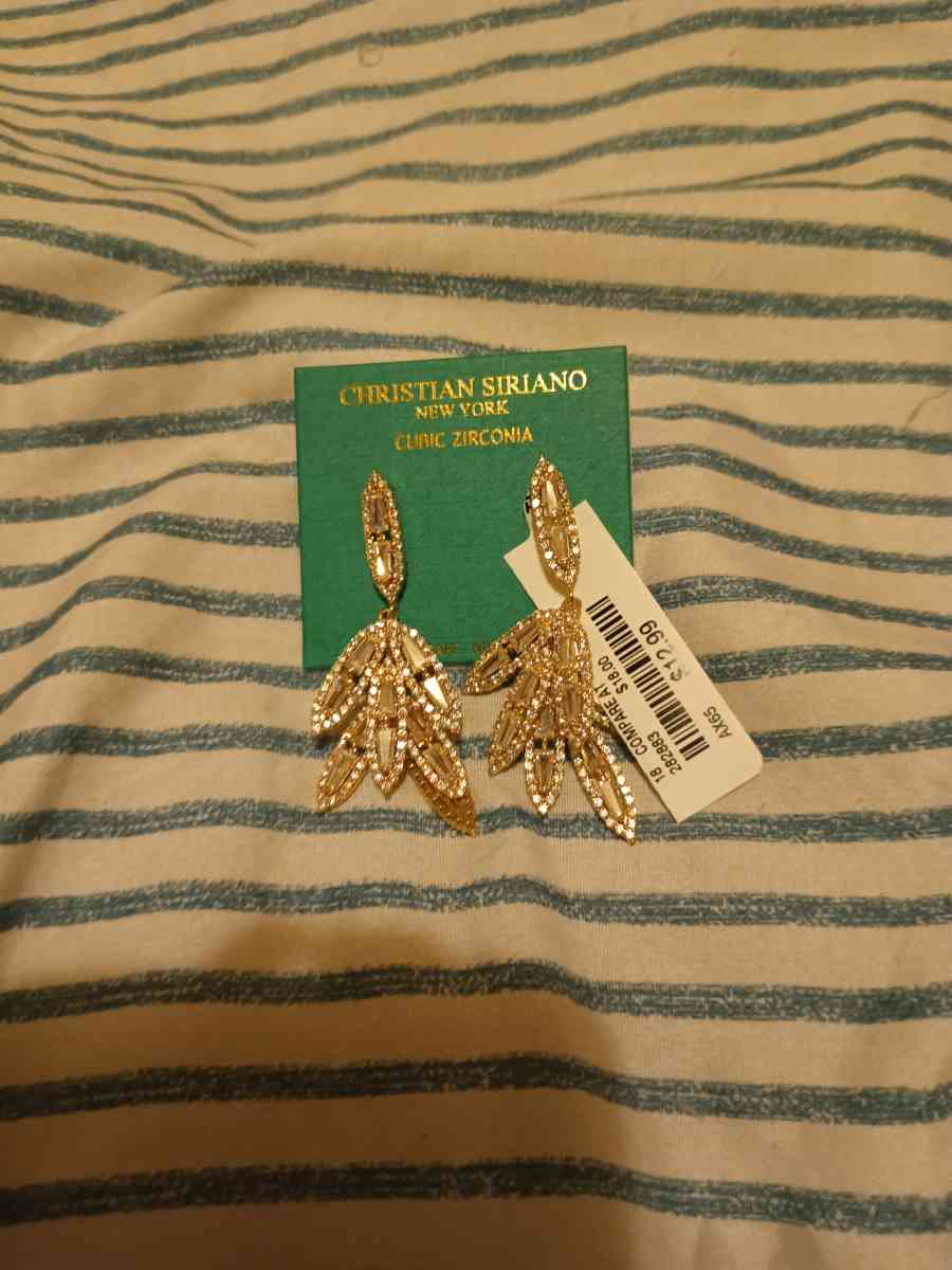 sterling silver cubic zirconia earring