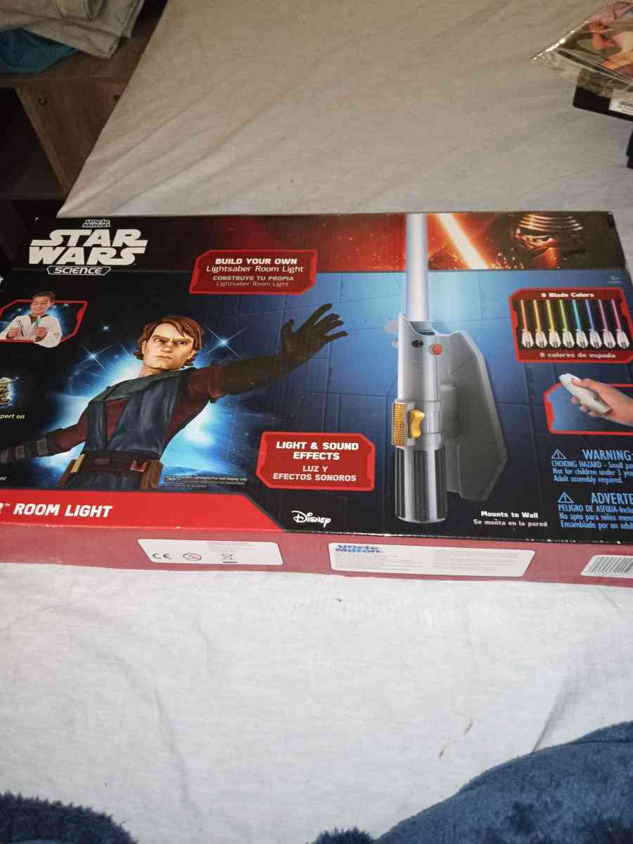 Star Wars Science  Color Changing Lightsaber Room Light