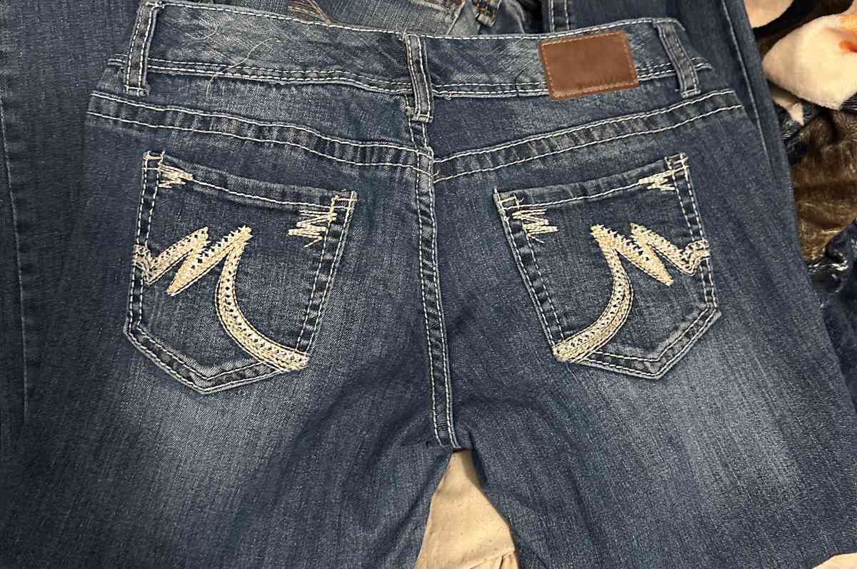 Womens Maurices Jeans Size 8 Long