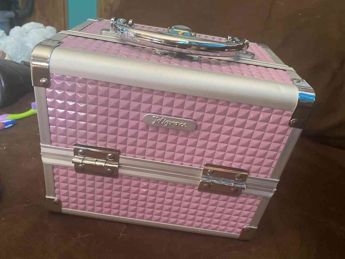 Makeup box  Jewelry Box Earrings