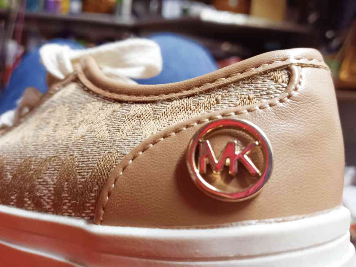 micheal korrs sneakers