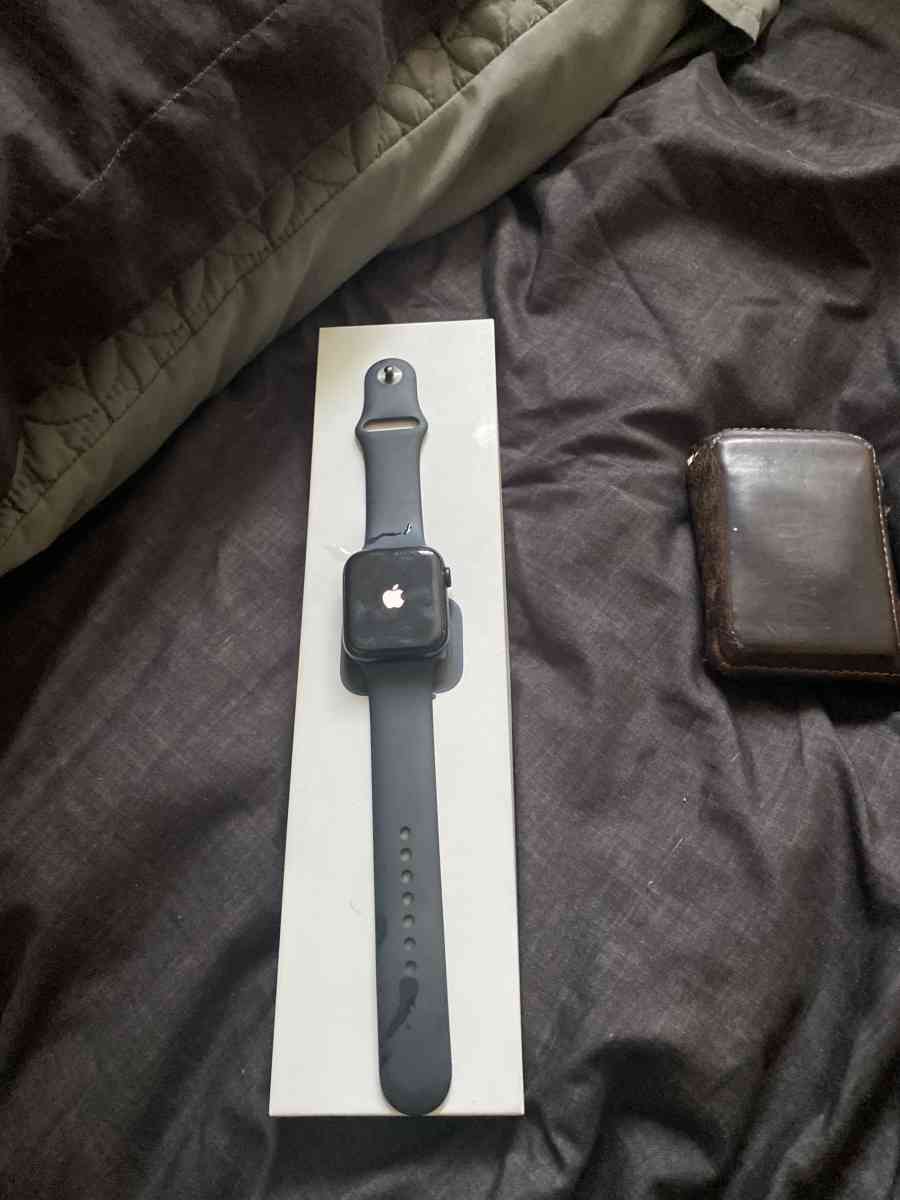 Apple Watch se 2nd gen