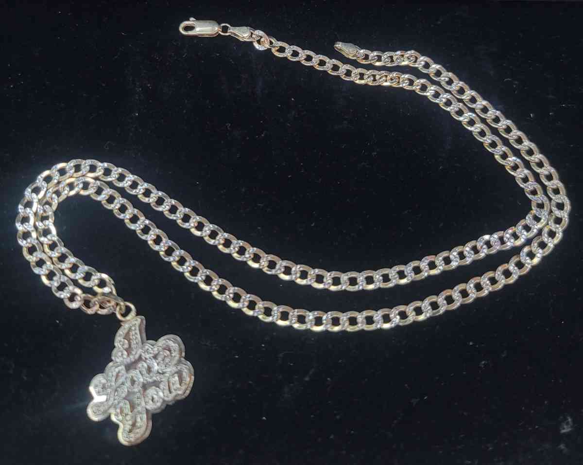 14K Gold Chain Hollow Cuban W Love Charm 114 Grams 22