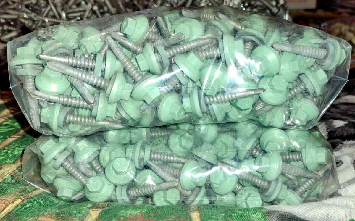 self tap metal roofing screws