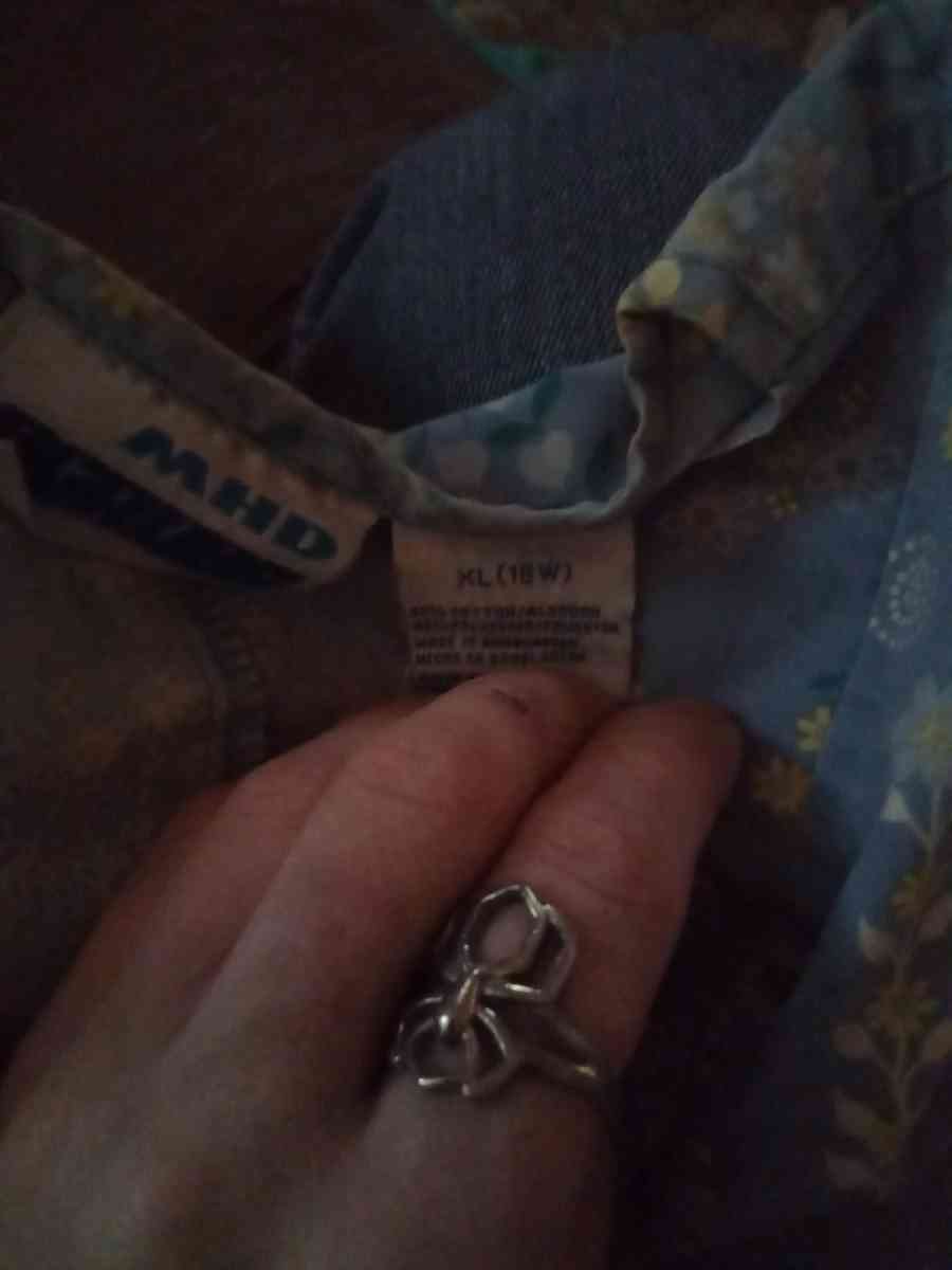 2 bags nice scrubs Dickies pirates of Caribbean Mickey mouse