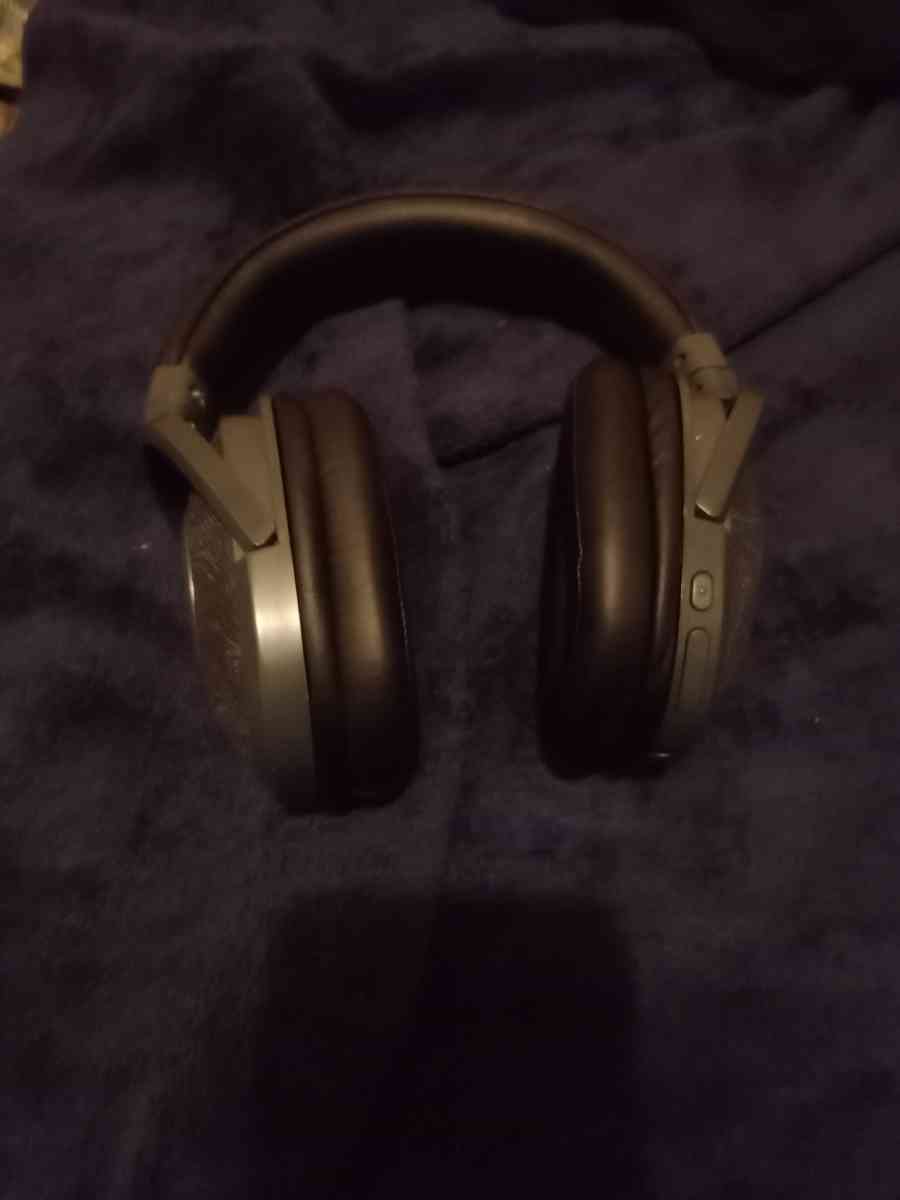 boAt Rockerz Bluetooth headphones over ear wireless with mic