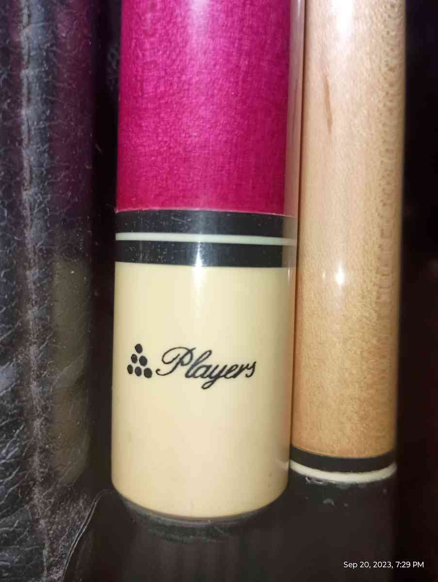a players brand pool stick basically brand new