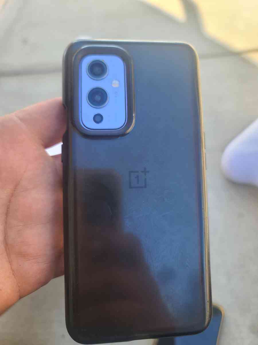 One Plus 10T 5G