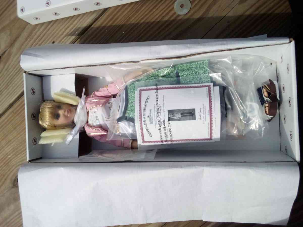 Hannah Montana porcelain doll by Ashton Drake