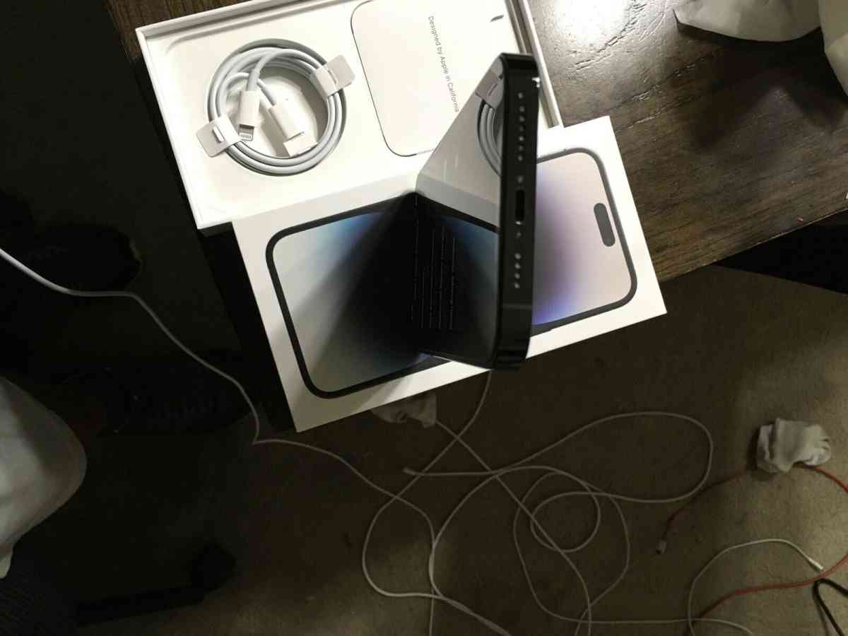 I phone 14 pro max unlocked Black