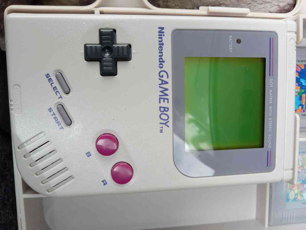 vintage gameboy