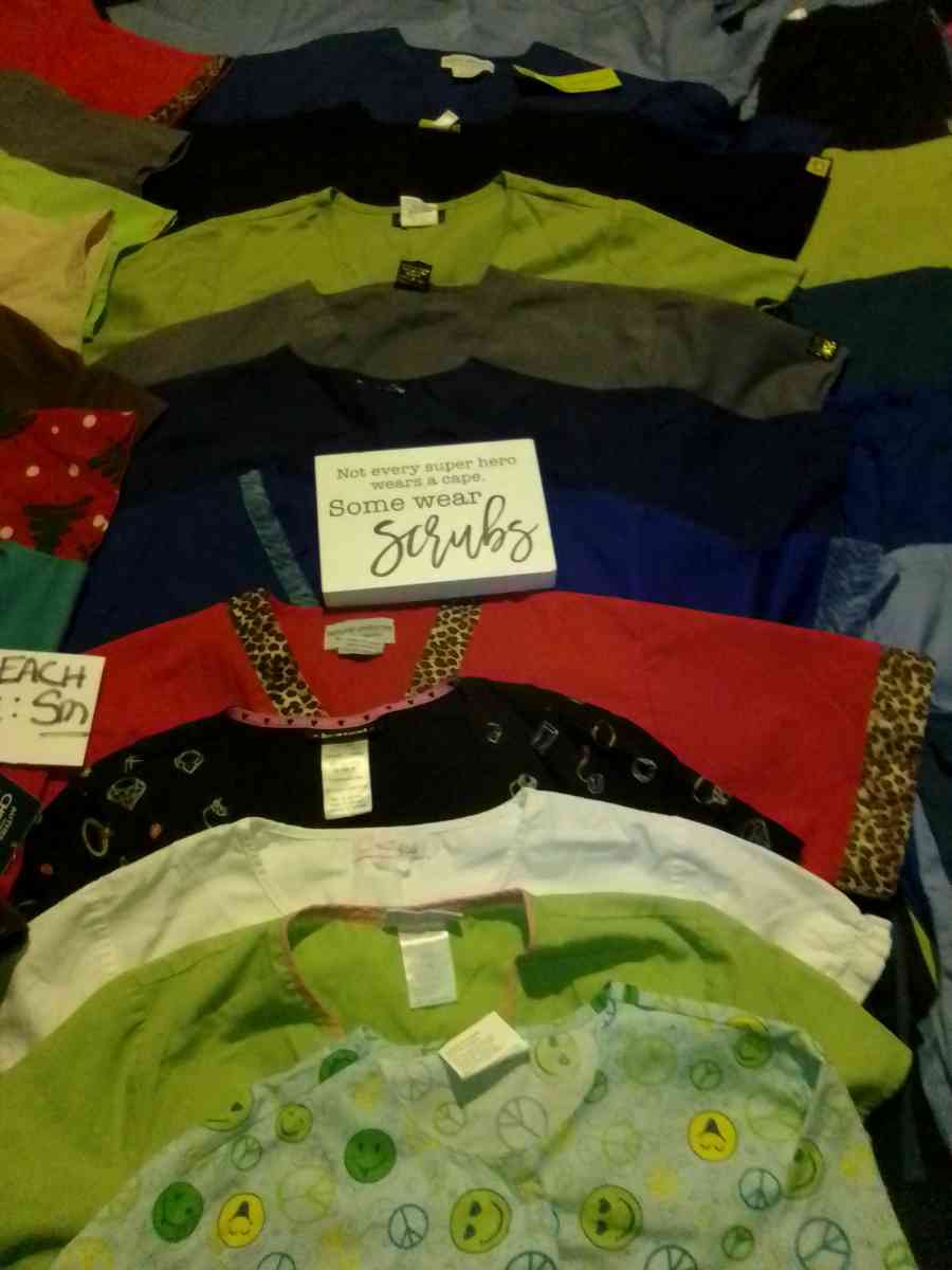 nursing scrubs  for female or male