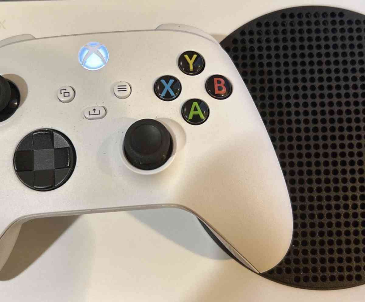White Xbox Series S