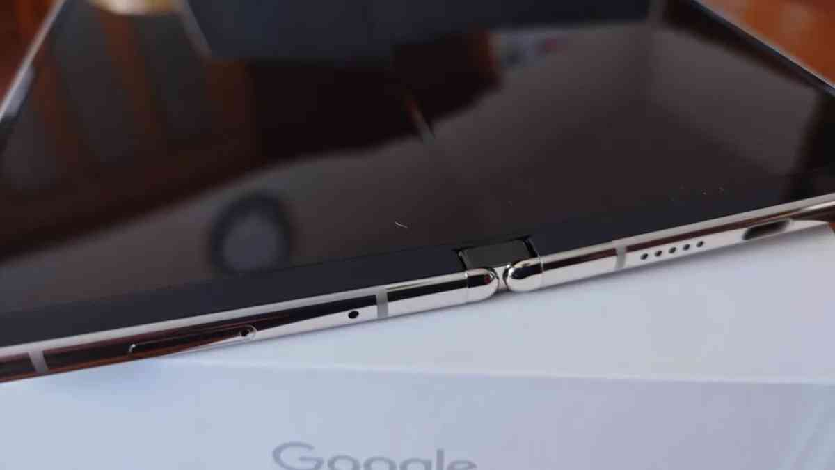 Google pixel fold unlocked