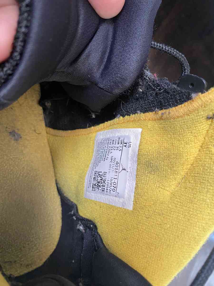 Jordan 9 dark charcoal