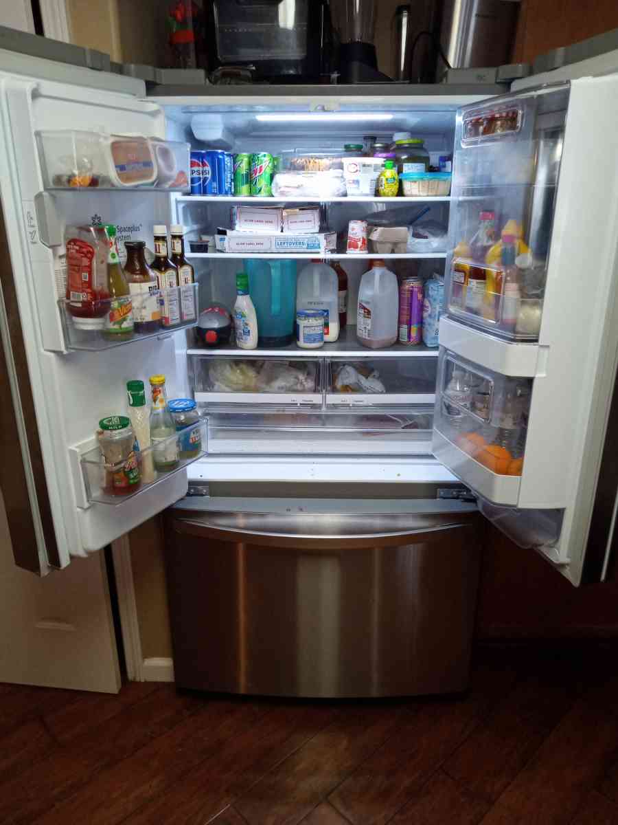 LG thinQ fridge