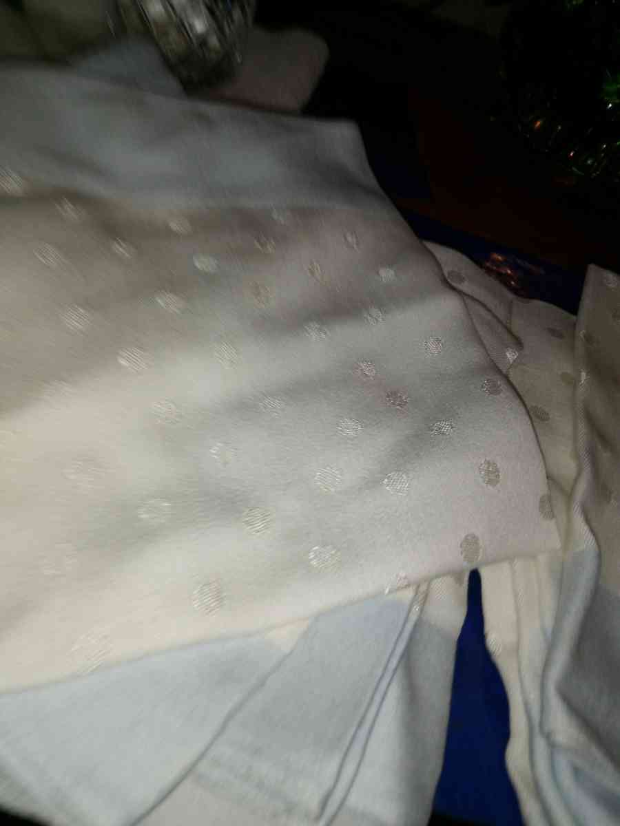 8 Blue and white Linen Napkins