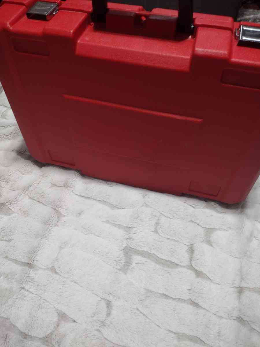 Milwaukee M12 Force Logic copper press