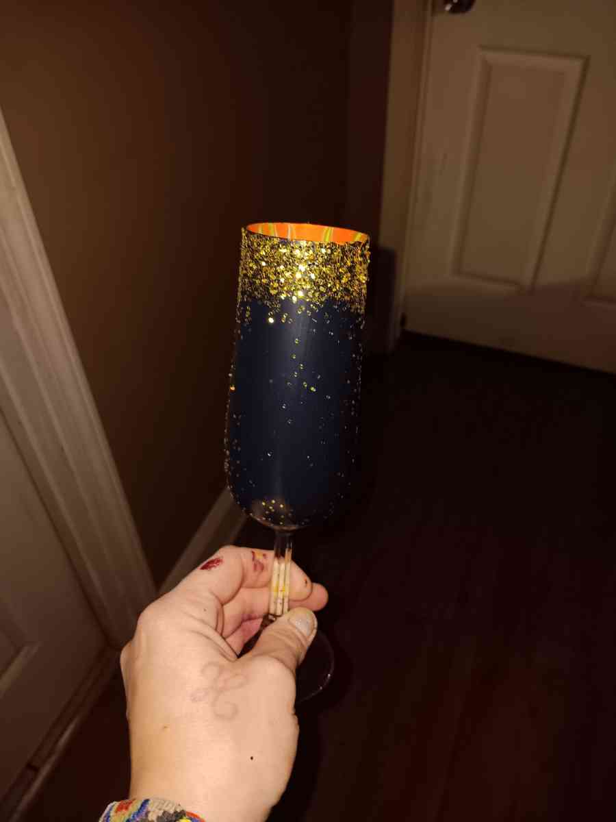 hand painted wine glasses and Rhinestone bottles