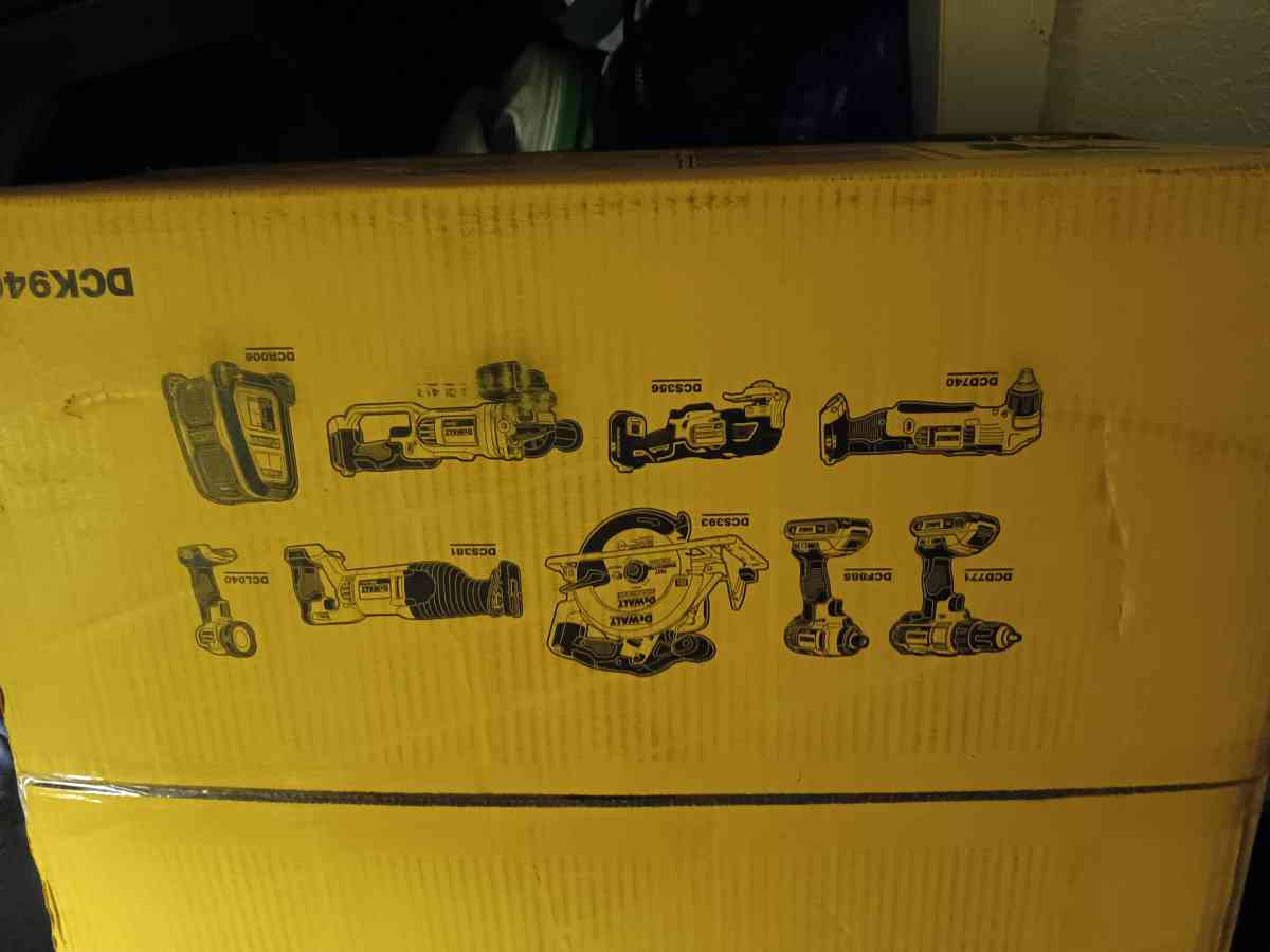 9 piece set never been open brand new