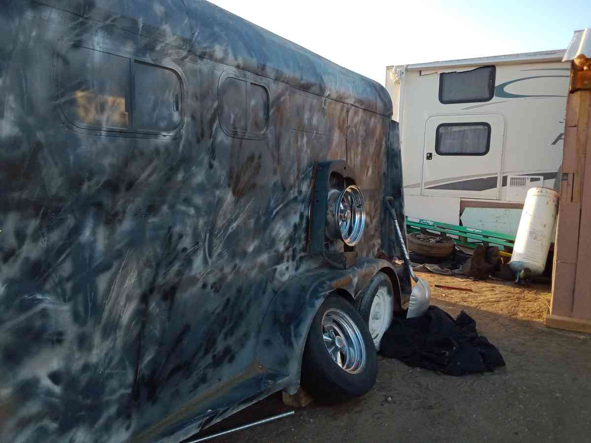 Double axel Horse Trailer