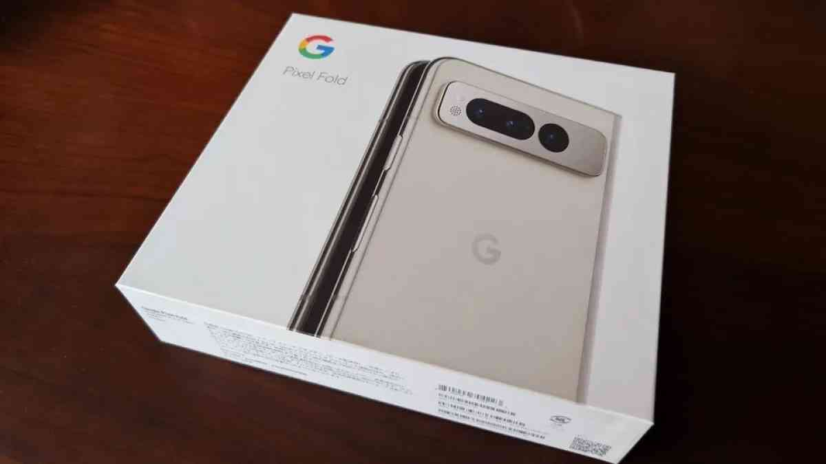 Google pixel fold unlocked