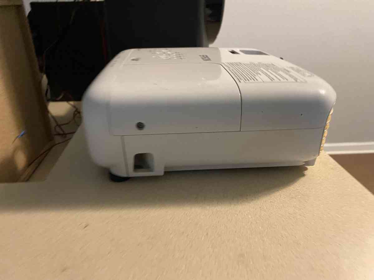 Epson projector