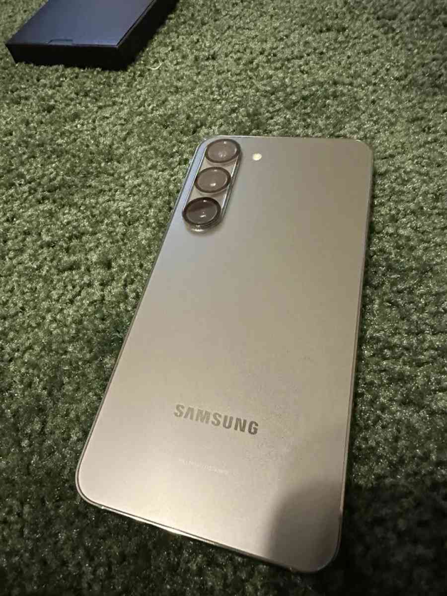 Samsung Galaxy S23 unlocked
