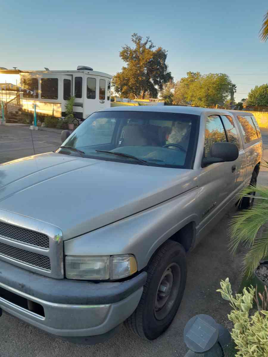 2001 dodge ram pick up