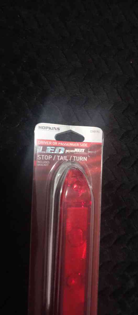 luz de frenos trasera o de giro