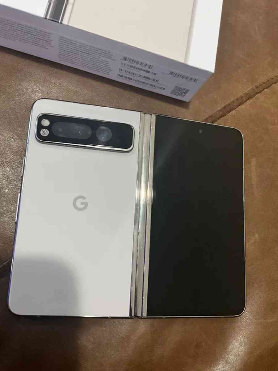 Google pixel fold unlocked
