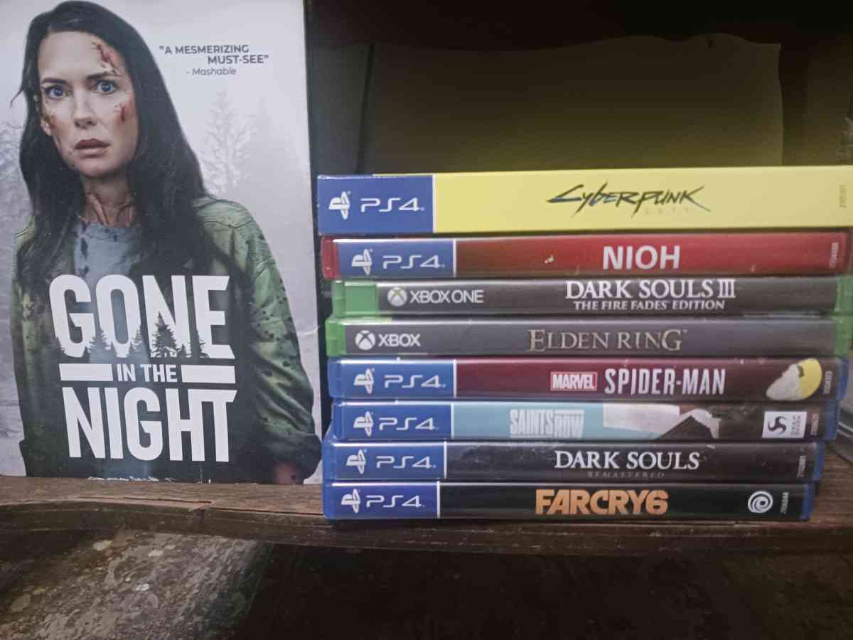 Xbox One S Ps4 four controllers all games Marshall Amp