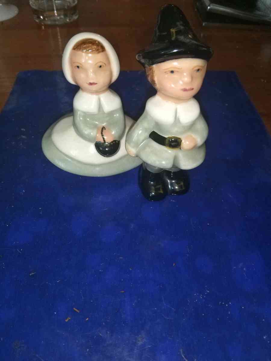 California Pottery Pilgrim Couple